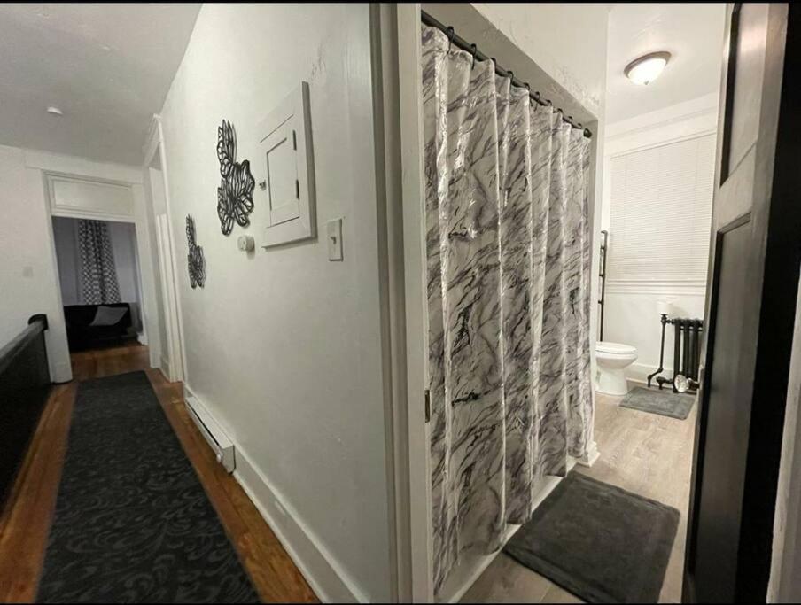 Lovely 2Br W Office Space - King Bed & Alexa Appartement Pittsburgh Buitenkant foto